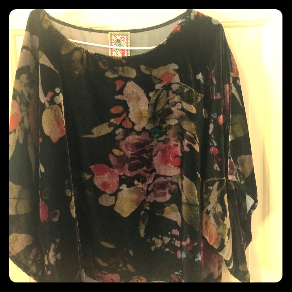 Johnny Was velvet/floral and dolmen sleeve blouse